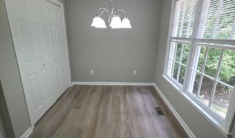 210 New Haven Dr, Athens, GA 30606