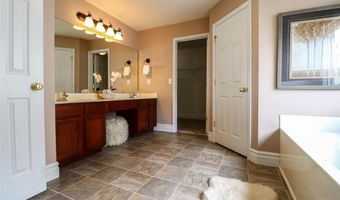 108 Woodside Ct, Arnold, MO 63010