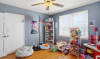 16 Brown St, North Providence, RI 02904
