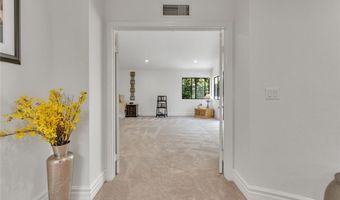 6066 Lake Lindero Dr, Agoura Hills, CA 91301