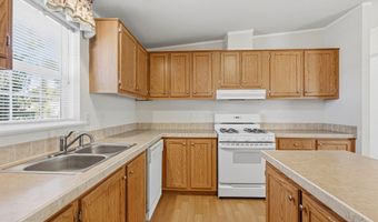 8 James Sanchez Ln, Belen, NM 87002
