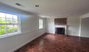 3653 38TH St N, Arlington, VA 22207