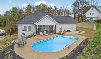 227 HOLLI Ln, Anniston, AL 36201