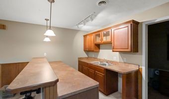 852 Stone Creek Blvd, Ashland, OH 44805