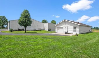 22617 155th St, Basehor, KS 66007