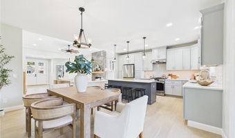 44 Middle St, North Kingstown, RI 02852