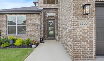 1100 Whistler St, Bentonville, AR 72713