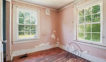 5854 E Main St, Bailey, NC 27807