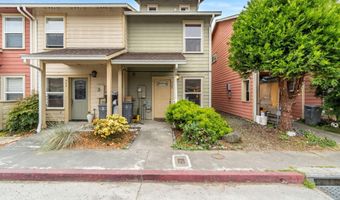 962 Courtyard Cir, Arcata, CA 95521