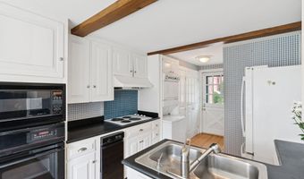 26 Grove St, Bath, ME 04530