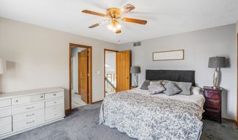 1801 W Cheyenne Ct, Polk City, IA 50226