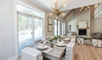 14 Overlook Cir, Auburn, NH 03032