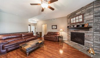 1908 NW Scott Ln, Ankeny, IA 50023