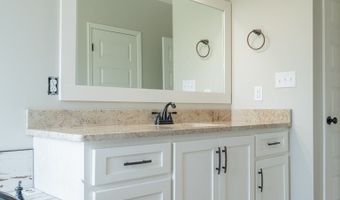 153 Lakeridge, Adel, GA 31620