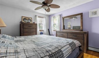 7 Laurel St, North Providence, RI 02911