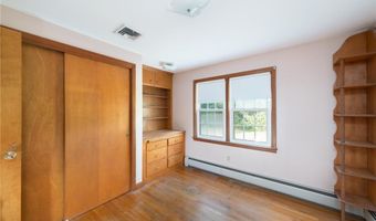 1189 Atwood Ave, Johnston, RI 02919