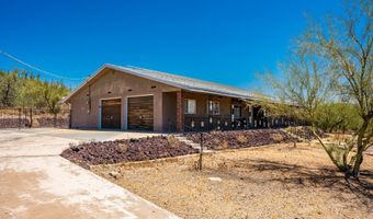 19080 E Indian Hills Dr, Black Canyon City, AZ 85324