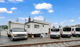 33 N Morris St, Andover, NJ 07801