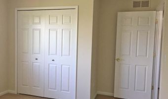 1901 Chicory Ridge Rdg, Ann Arbor, MI 48103