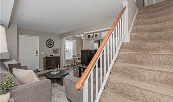 3441 Beaver Trl #D, Aurora, OH 44202