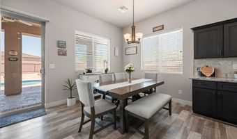 2921 Steamboat Dr, Bullhead City, AZ 86429