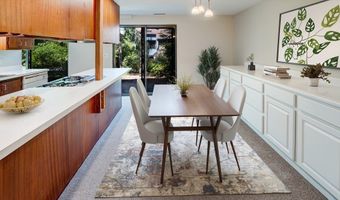 296 Brown Bear Xing 296, Acton, MA 01718