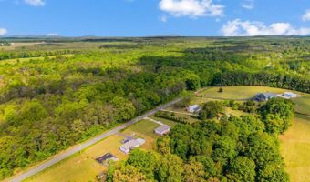 5046 Red House Rd, Appomattox, VA 24522