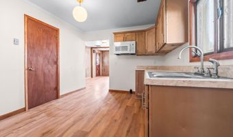 118 W Chicago Rd, Allen, MI 49227