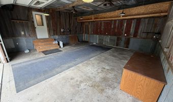 401 4th St, Bath, SD 57427