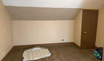 901 E 5th St, Altamont, KS 67330