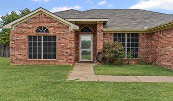 326 Willow Creek Dr, Weatherford, TX 76085