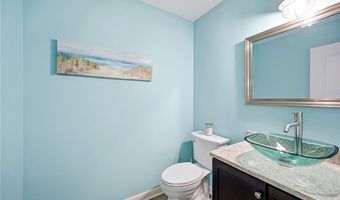 1280 Surfside Cir, Aurora, OH 44202