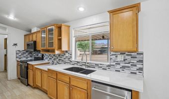 1926 N MAIN Dr, Apache Junction, AZ 85120
