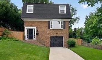 250 ASPEN St, Alexandria, VA 22305