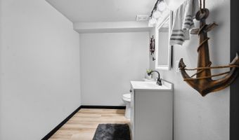 2255 WINWOOD Dr, Appleton, WI 54915