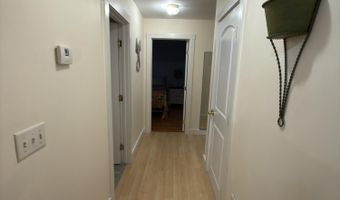 14 Wards Hill Rd, Baldwin, ME 04091