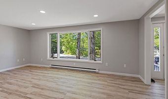 7 Philip Ave, Augusta, ME 04330