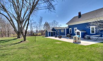 499 Seven Mile Rd, Cranston, RI 02831