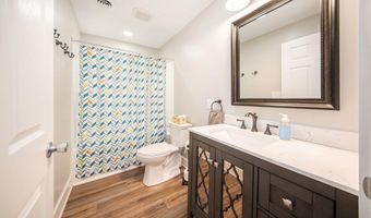 511 Perry St, Albion, MI 49224