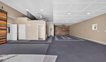 5 Normandy Sq, Guilderland, NY 12009
