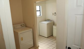 1021 N 6th St, Carlsbad, NM 88220