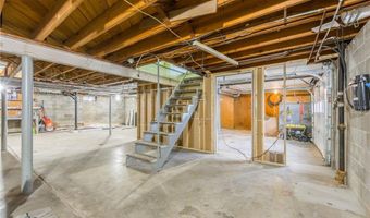 801 S 5th St, Atchison, KS 66002
