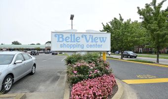 6631 WAKEFIELD Dr 319, Alexandria, VA 22307