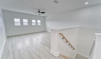 5718 SEA TURTLE Pl, Apollo Beach, FL 33572