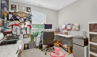 300 SAUNDERS Ave, Bellmawr, NJ 08031