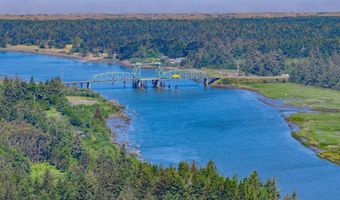 88848 SUNNY LOOP Ln, Bandon, OR 97411