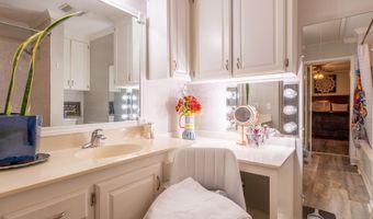 4203 Glenda Lane Ln, Benton, AR 72019