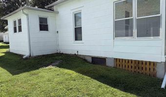 1105 13th St, Auburn, NE 68305