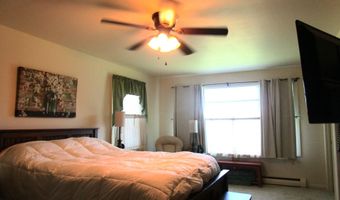 733 Lake St, Auburn, ME 04210