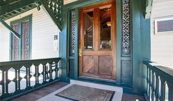 35 Chastellux Ave I, Newport, RI 02840